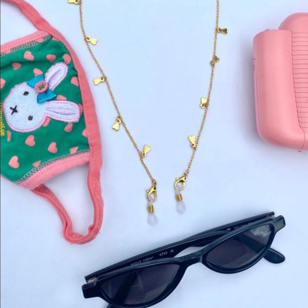 Girls Convertible Mask Glasses Chain Holder Hearts
